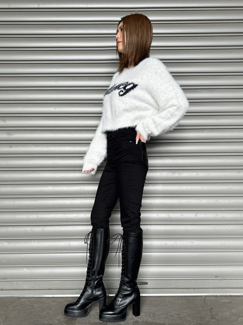 ロゴシャギーニットトップス